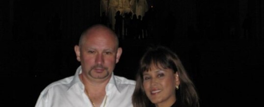 Neal and Beth Asbury at the Lincoln Memorial